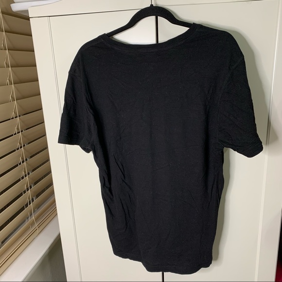 Men’s G by Guess V-Cut T-Shirt - Picture 7 of 11